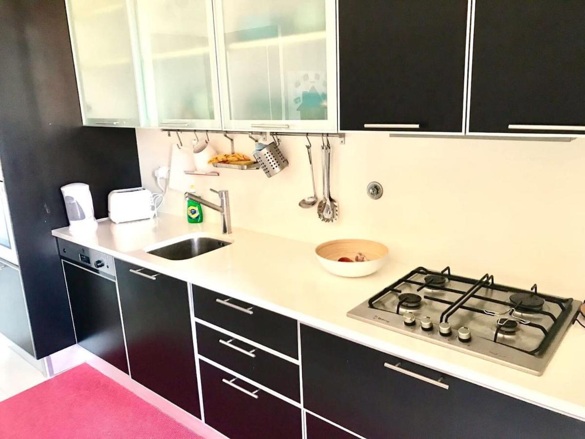 Luxury Part Of The City - Modern Apartment With Airconditioning - Near Subway Lissabon Exterior foto